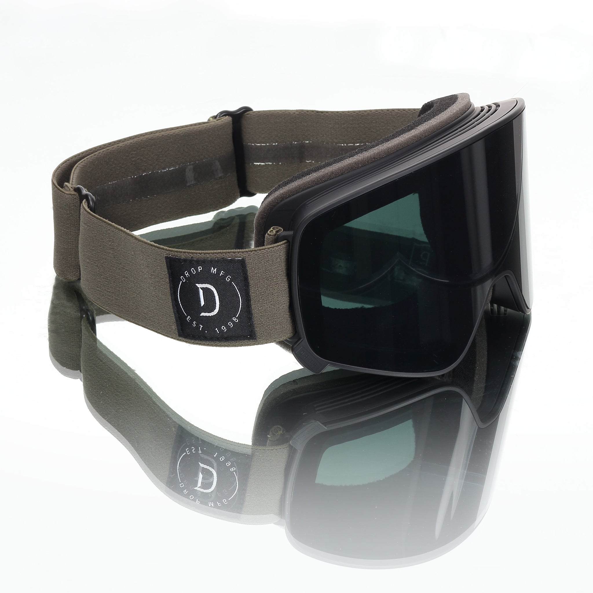 Dyad Winter Goggles, Women's & Men's Snowboard Goggles – DROPMFG – DROPMFG